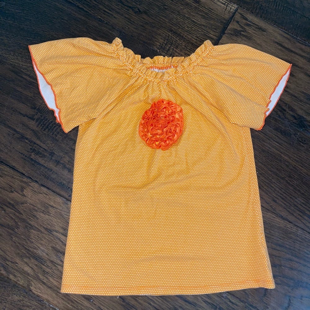 Persnickety Orange Dot Kimmy Top size 8, EUC
